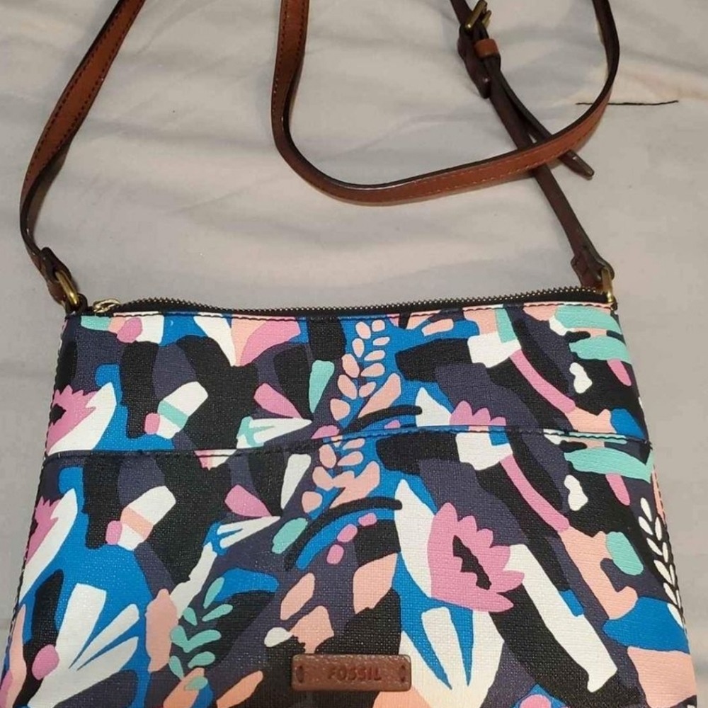 Fossil crossbody
